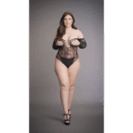 Body de encaje con pedrería para un look sensual y curvy – Le Desir - Imagen 12