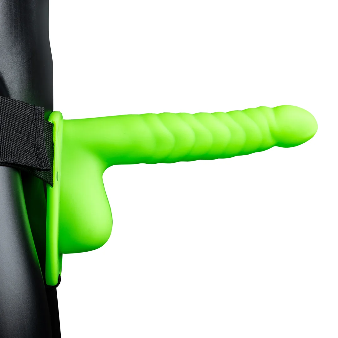 Ouch! Arnés hueco Glow in the Dark con bolas - Imagen 3