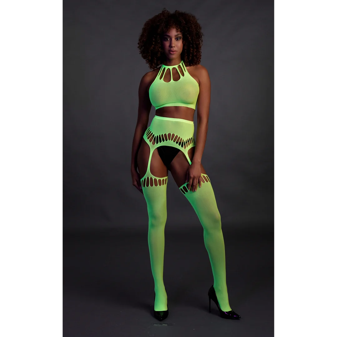 Conjunto verde neón con top corto y medias - Imagen 3