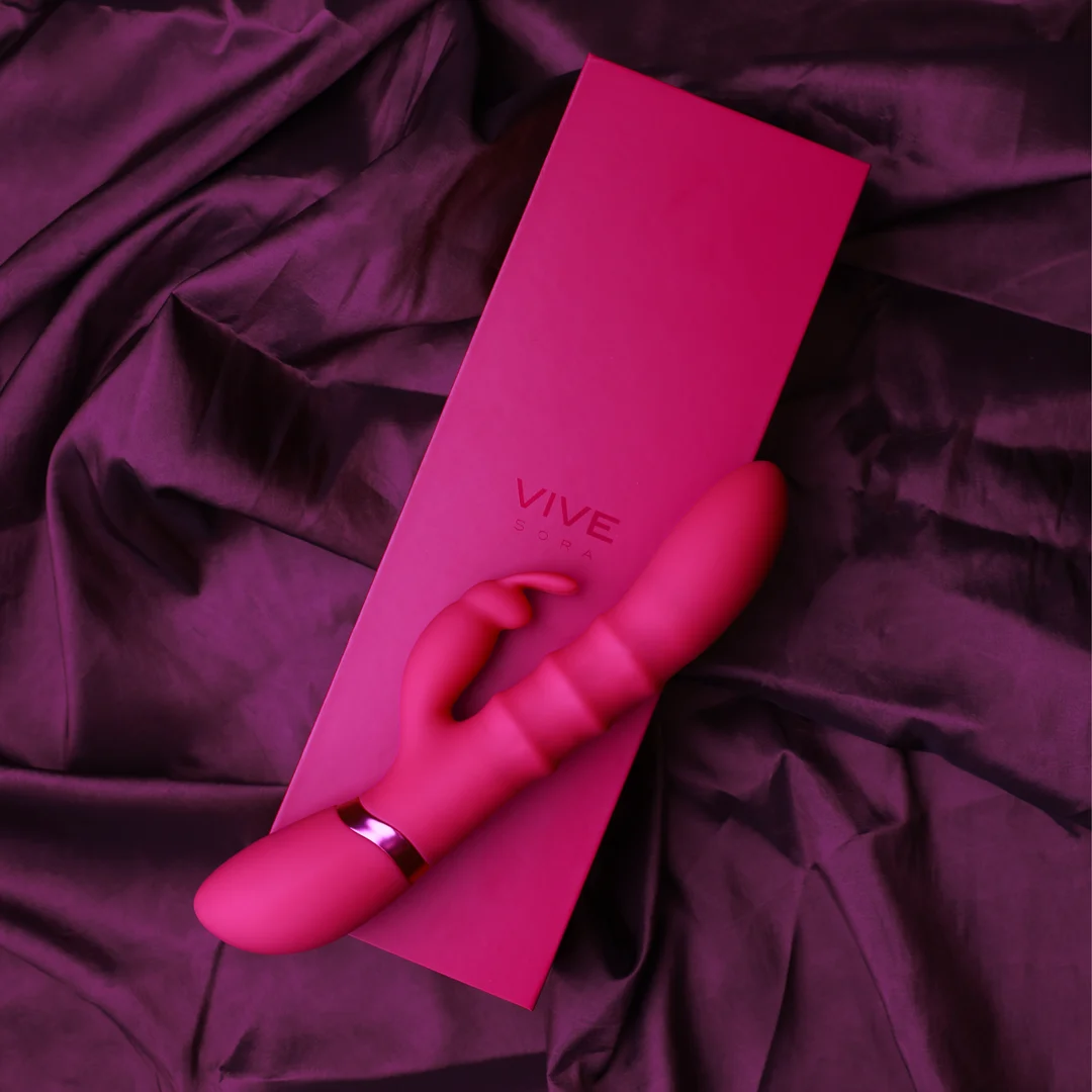 vibrador rabbit con anillos móviles de arriba abajo, VIVE morado, VIVE by Shots - Imagen 5