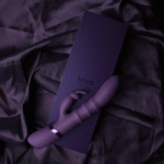 vibrador rabbit con anillos móviles de arriba abajo, VIVE morado, VIVE by Shots - Imagen 11